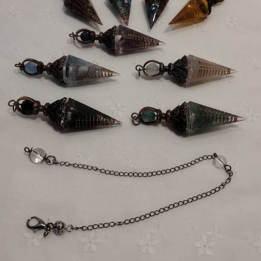 Turquoise Chip Crystal Pendulum - Picture 2 of 6
